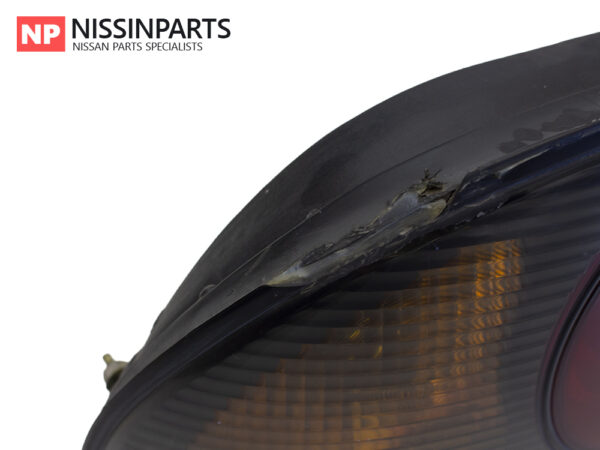 NISSAN SKYLINE R33 SERIES 1 SEDAN PASSENGERS TAIL LIGHT