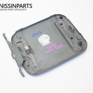 NISSAN SKYLINE R33 SEDAN FUEL FILLER LID - Image 2